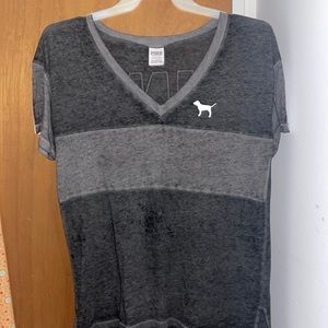 NWT This is brand new without tags. I’ve never wore it.